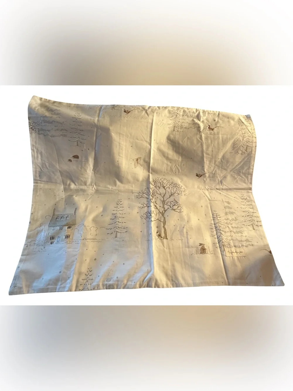 Sophie Allport NWOT Set of 6 Holiday and Winter Woods Theme Pillow Cases